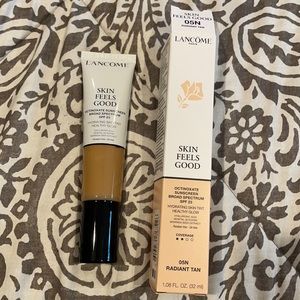 NWT Lancôme skin feels good
